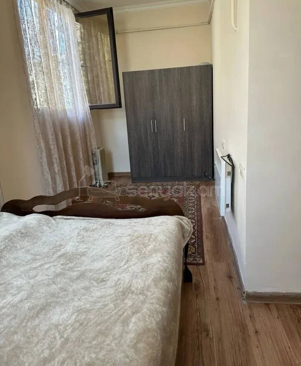 2 Սենյականոց Բնակարան Քարե Շենքում, 48քմ, 2/4 հարկ, Կոսմետիկ Վերանորոգված, Կահավորված