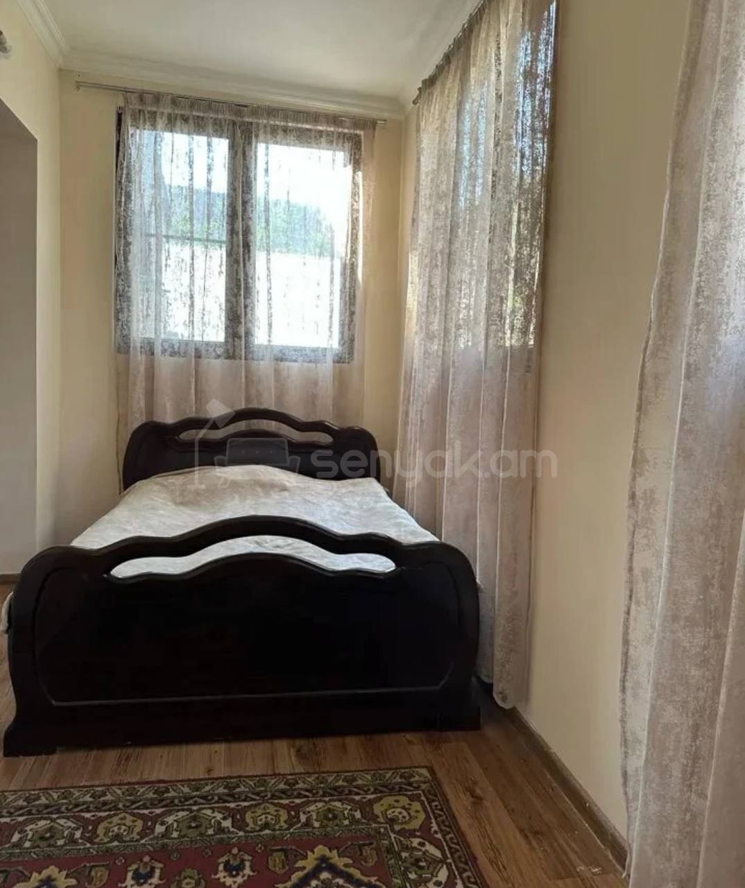 2 Սենյականոց Բնակարան Քարե Շենքում, 48քմ, 2/4 հարկ, Կոսմետիկ Վերանորոգված, Կահավորված