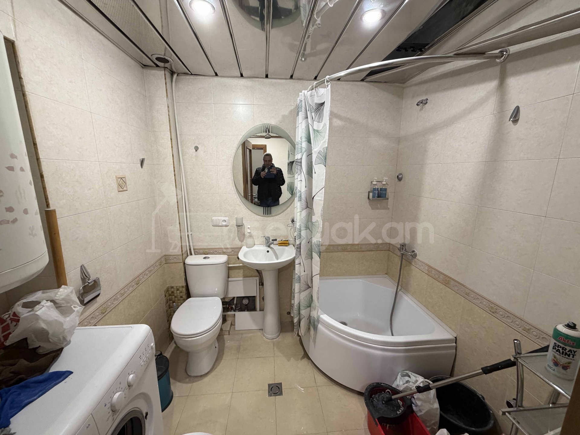 2 Սենյականոց Բնակարան Քարե Շենքում, 46քմ, 3/4 հարկ, Կապիտալ Վերանորոգված