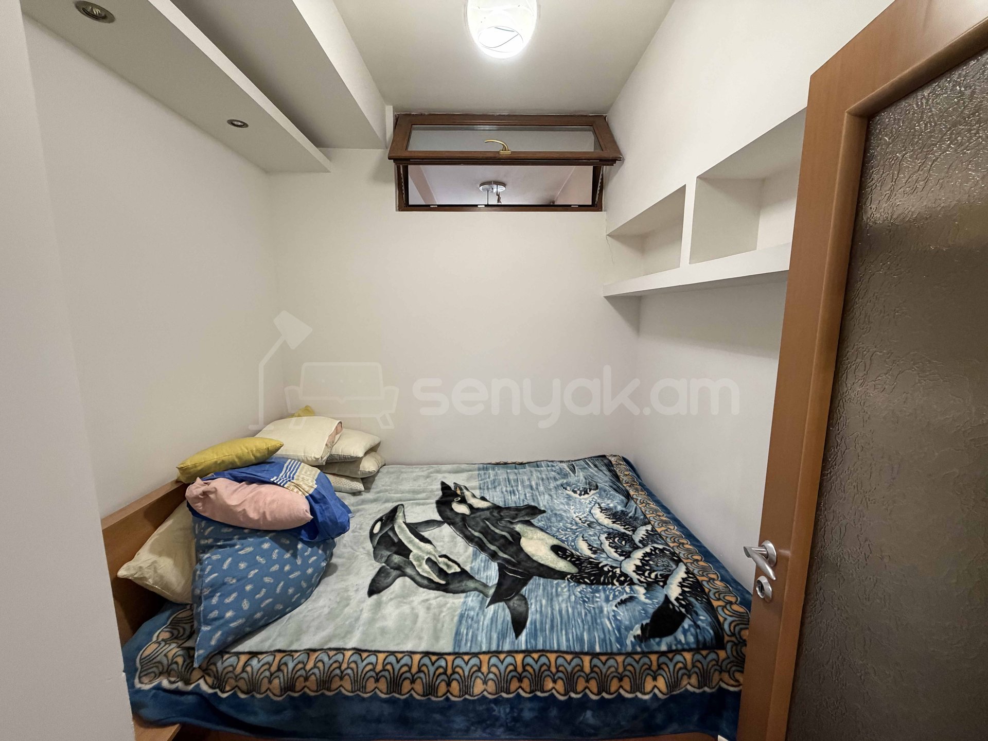 2 Սենյականոց Բնակարան Քարե Շենքում, 46քմ, 3/4 հարկ, Կապիտալ Վերանորոգված