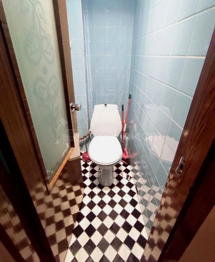 3 Սենյականոց Բնակարան Քարե Շենքում, 74քմ, 5/5 հարկ, Կոսմետիկ Վերանորոգված