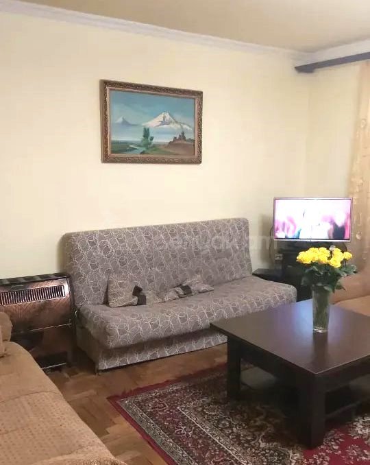 3 Սենյականոց Բնակարան, 78քմ, 1/9 հարկ, Կոսմետիկ Վերանորոգված