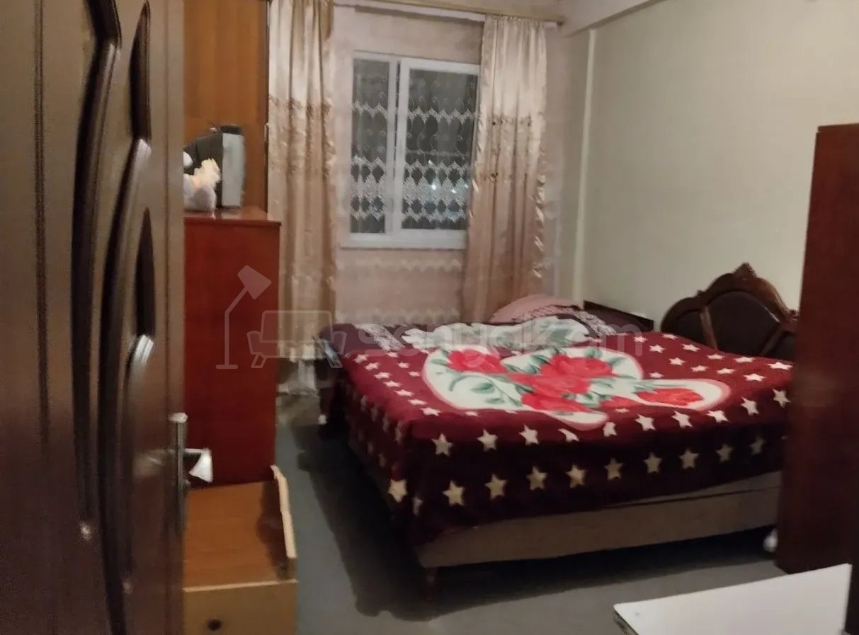 2 Սենյականոց Բնակարան Քարե Շենքում, 40քմ, 5/5 հարկ, Կոսմետիկ Վերանորոգված