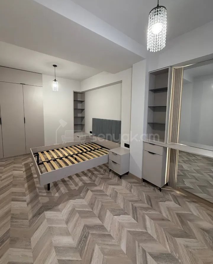 2 Սենյականոց Բնակարան, 42քմ, 3/8 հարկ, Դիզայներական Վերանորոգված