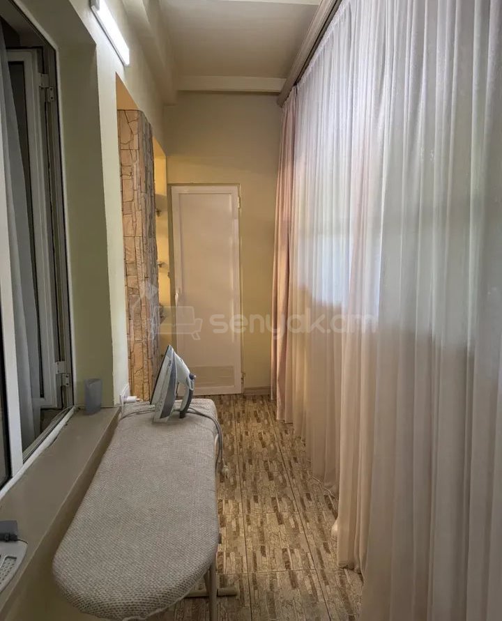 3 Սենյականոց Բնակարան, 103քմ, 1/9 հարկ, Կապիտալ Վերանորոգված