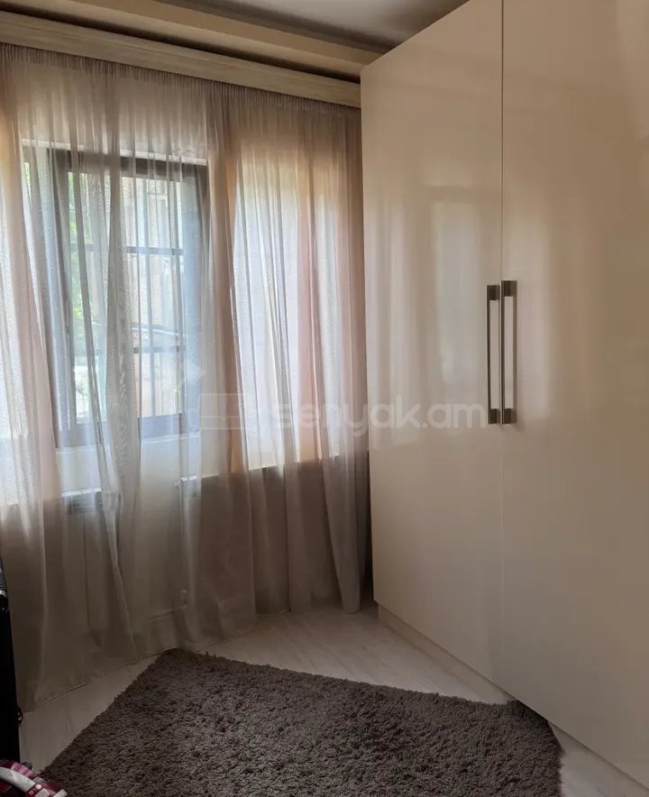 3 Սենյականոց Բնակարան, 103քմ, 1/9 հարկ, Կապիտալ Վերանորոգված