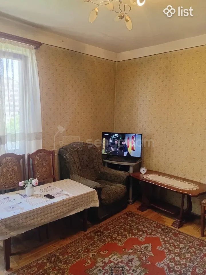 2 Սենյականոց Բնակարան, 40քմ, 5/9 հարկ, Նորմալ Վիճակում