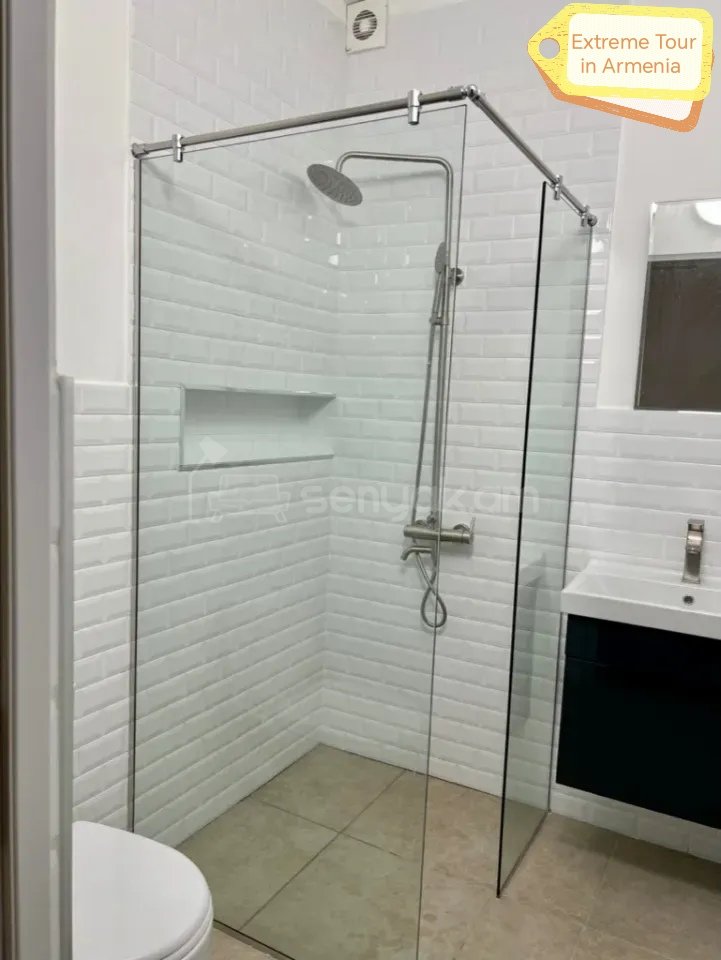 2 Սենյականոց Բնակարան, 50քմ, 10/10 հարկ, Դիզայներական Վերանորոգված, Կահավորված, Արևկող