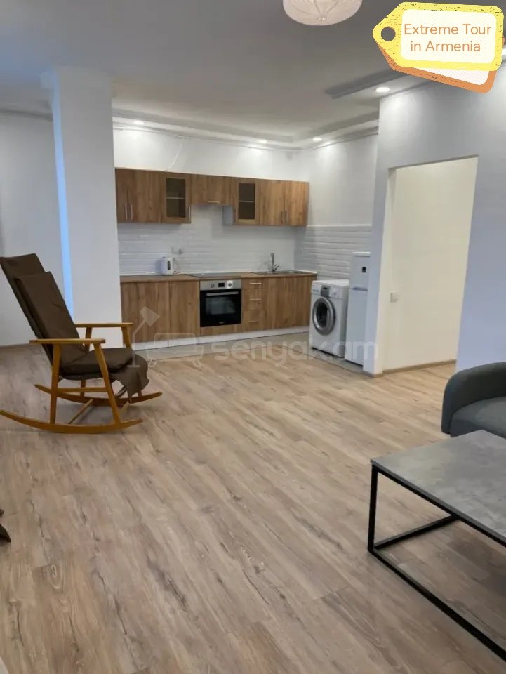 2 Սենյականոց Բնակարան, 50քմ, 10/10 հարկ, Դիզայներական Վերանորոգված, Կահավորված, Արևկող