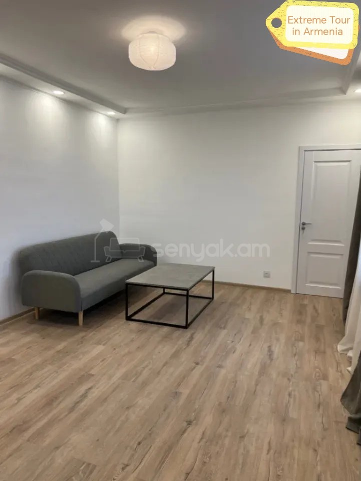 2 Սենյականոց Բնակարան, 50քմ, 10/10 հարկ, Դիզայներական Վերանորոգված, Կահավորված, Արևկող