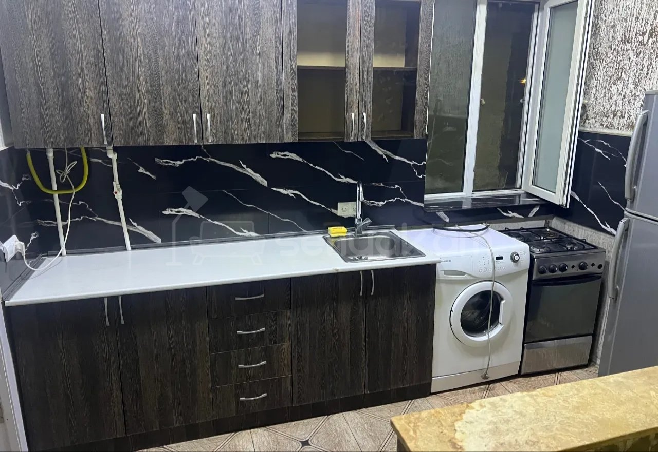 2 Սենյականոց Բնակարան Քարե Շենքում, 58քմ, 1/1 հարկ, Կապիտալ Վերանորոգված, Կահավորված