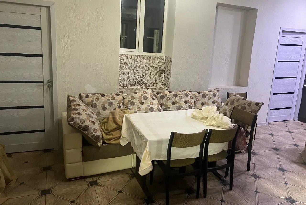 2 Սենյականոց Բնակարան Քարե Շենքում, 58քմ, 1/1 հարկ, Կապիտալ Վերանորոգված, Կահավորված