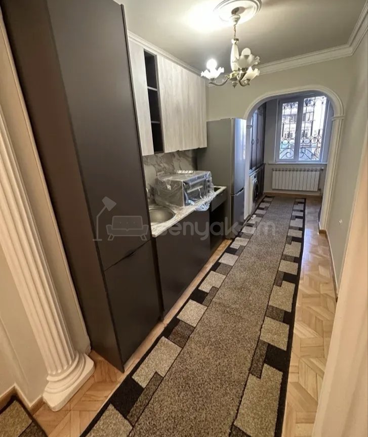 2 Սենյականոց Բնակարան, 58քմ, 3/9 հարկ, Կապիտալ Վերանորոգված, Կահավորված, Արևկող