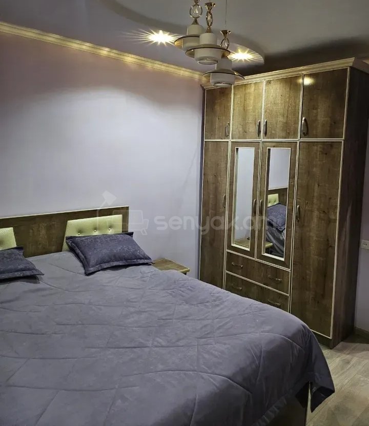 3 Սենյականոց Բնակարան, 79քմ, 4/9 հարկ, Կապիտալ Վերանորոգված, Կահավորված, Արևկող