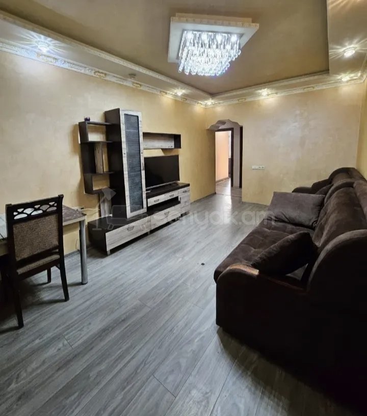 3 Սենյականոց Բնակարան, 79քմ, 4/9 հարկ, Կապիտալ Վերանորոգված, Կահավորված, Արևկող