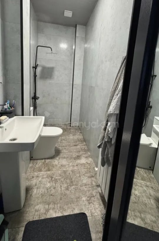 2 Սենյականոց Բնակարան Քարե Շենքում, 58քմ, 1/1 հարկ, Կապիտալ Վերանորոգված, Կահավորված