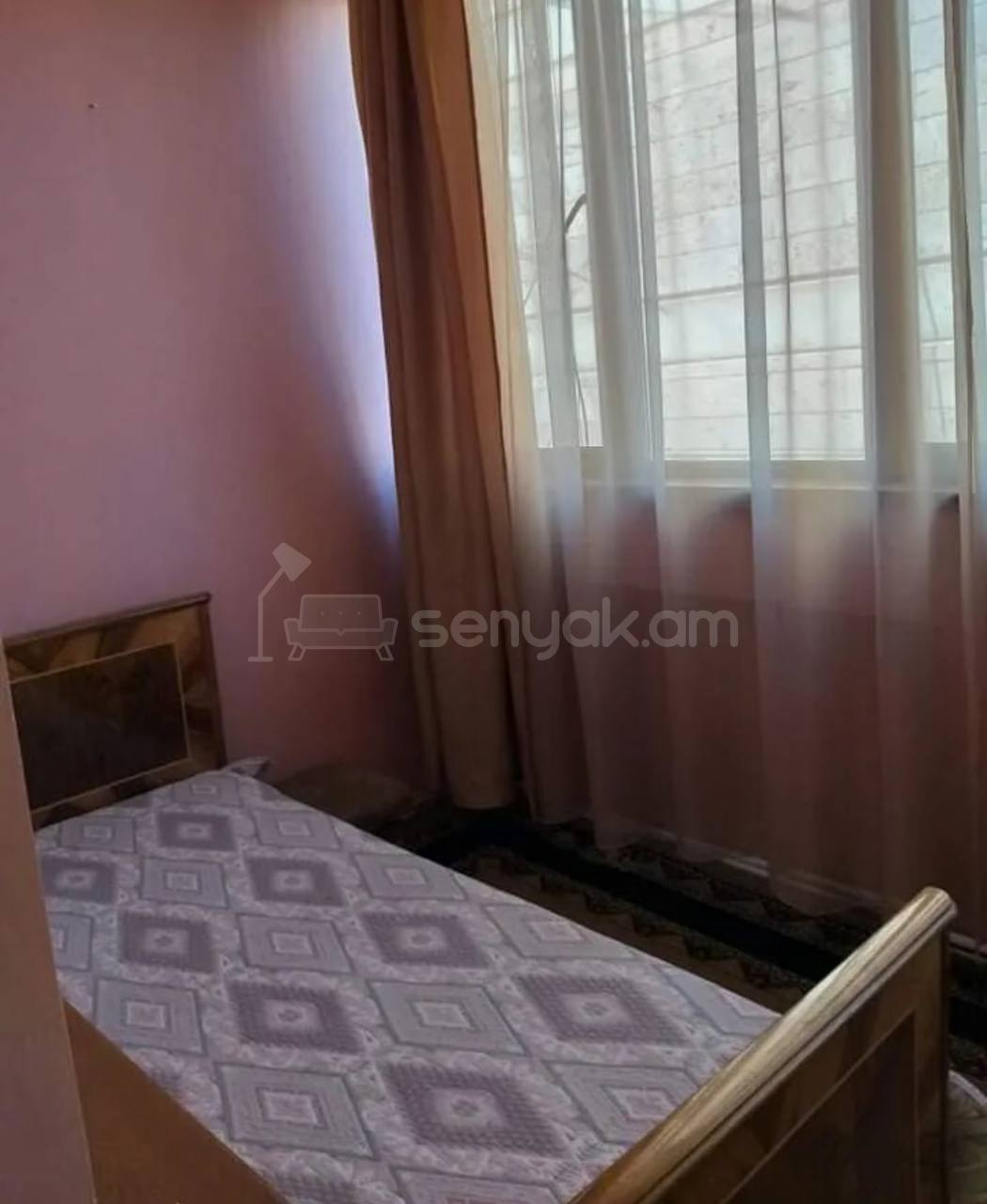 3 Սենյականոց Բնակարան, 70քմ, 6/9 հարկ, Նորմալ Վիճակում, Կահավորված, Արևկող