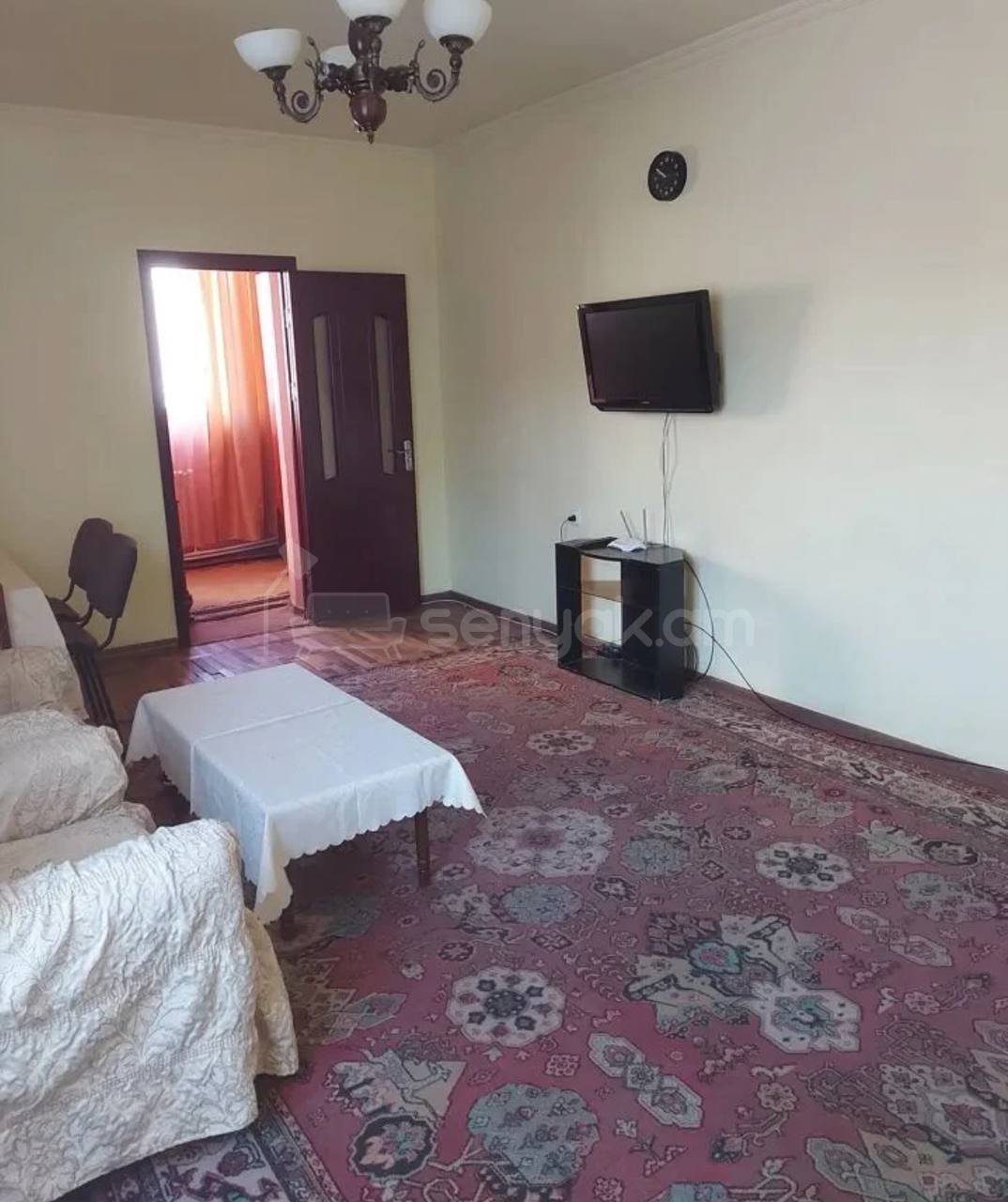 3 Սենյականոց Բնակարան, 70քմ, 6/9 հարկ, Նորմալ Վիճակում, Կահավորված