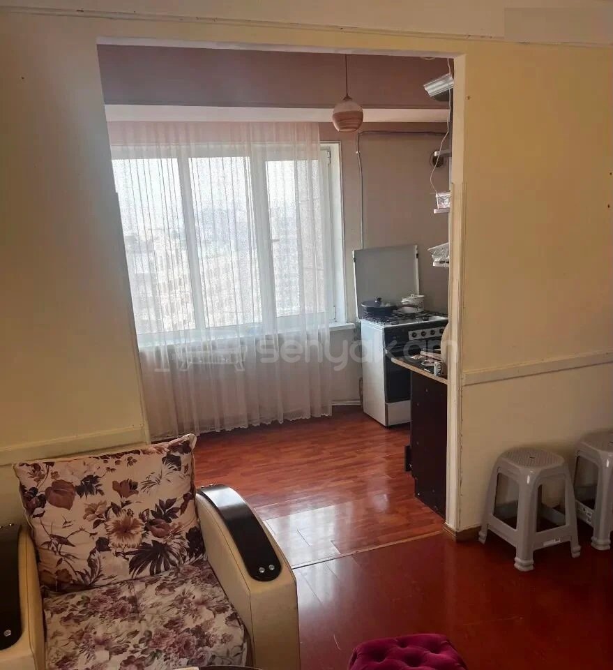 3 Սենյականոց Բնակարան, 84քմ, 12/14 հարկ, Նորմալ Վիճակում