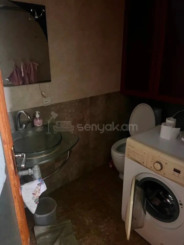 3 Սենյականոց Բնակարան, 84քմ, 12/14 հարկ, Նորմալ Վիճակում