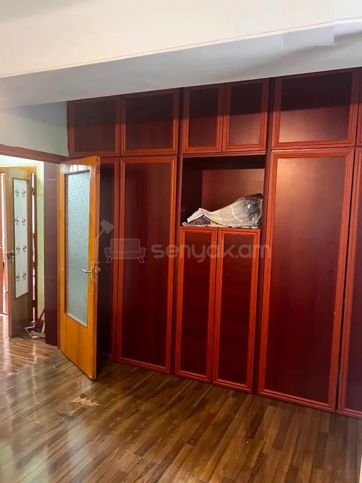 3 Սենյականոց Բնակարան, 84քմ, 12/14 հարկ, Նորմալ Վիճակում