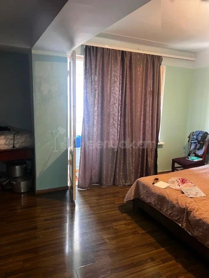 3 Սենյականոց Բնակարան, 84քմ, 12/14 հարկ, Նորմալ Վիճակում