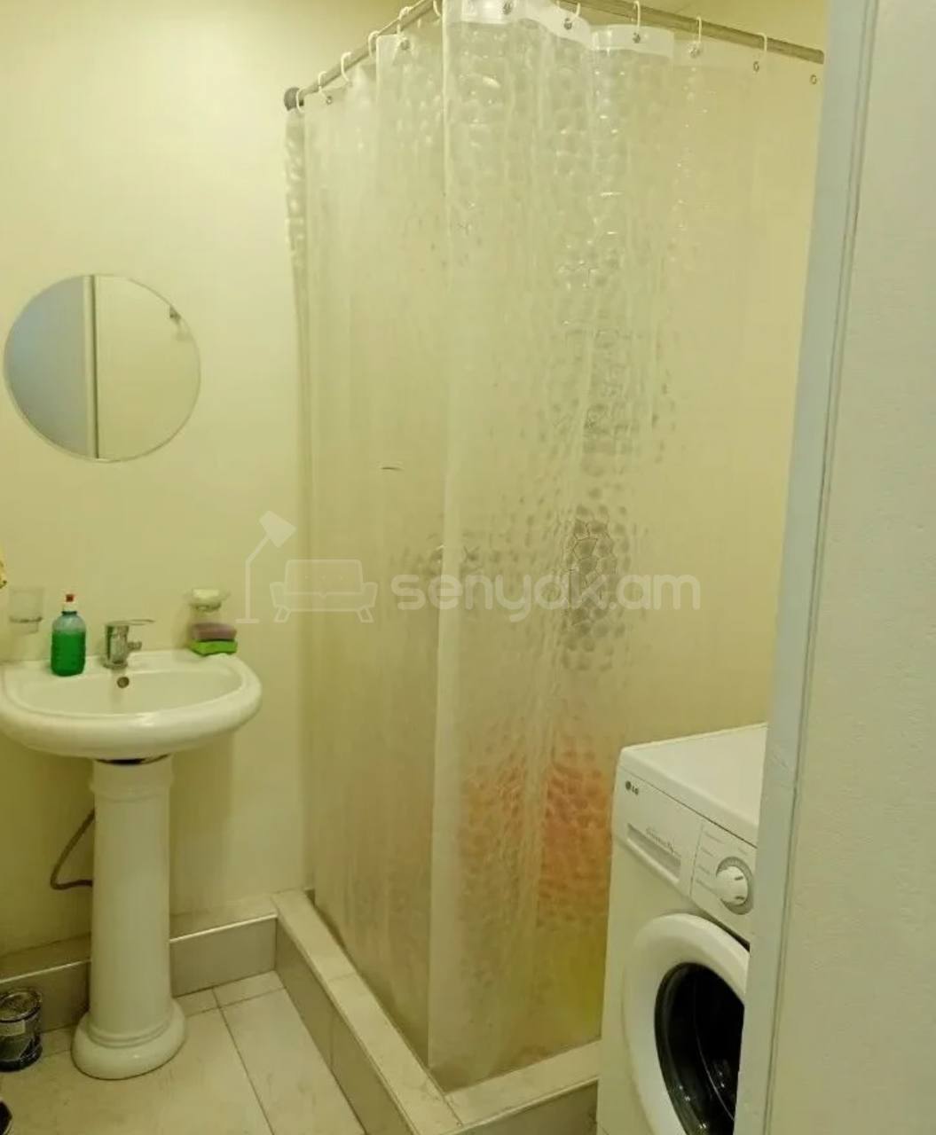 2 Սենյականոց Բնակարան, 65քմ, 1/9 հարկ, Նորմալ Վիճակում, Կահավորված