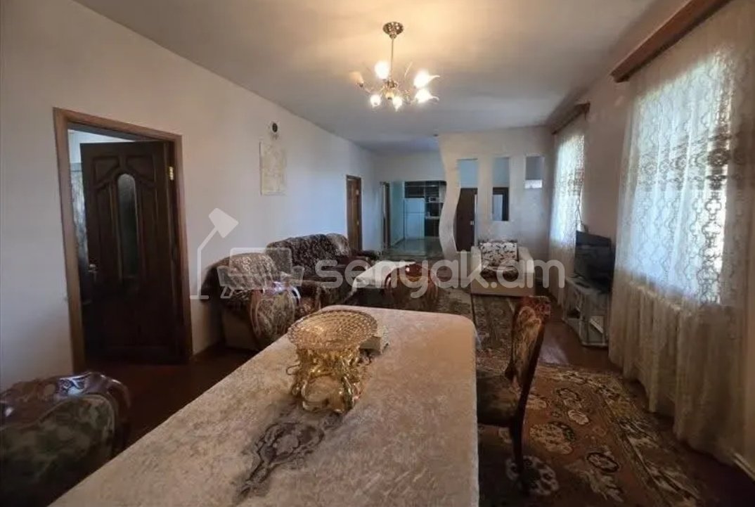 4 Սենյականոց Սեփական Տուն, 157քմ, Կապիտալ Վերանորոգված, Ավտոտնակով