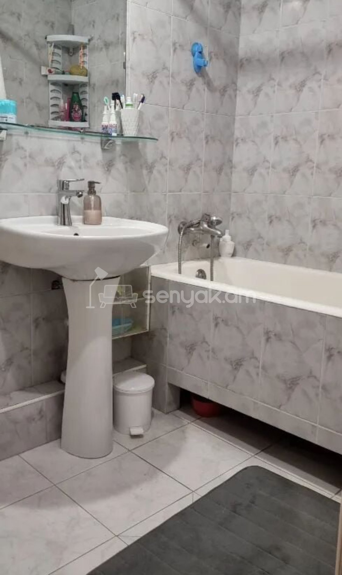 4 Սենյականոց Բնակարան, 96քմ, 8/9 հարկ, Կապիտալ Վերանորոգված