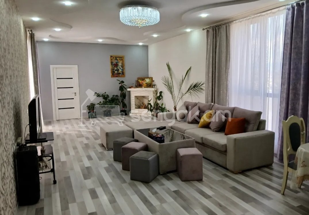 5 Սենյականոց Սեփական Տուն, 205քմ, Կապիտալ Վերանորոգված