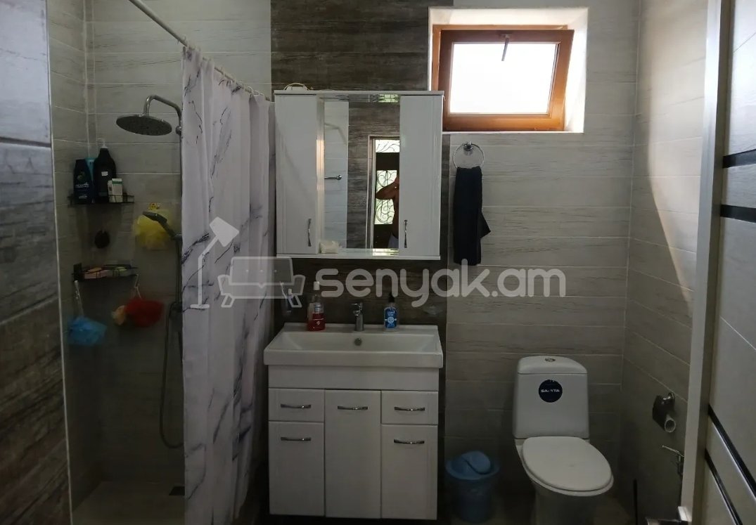 5 Սենյականոց Սեփական Տուն, 205քմ, Կապիտալ Վերանորոգված