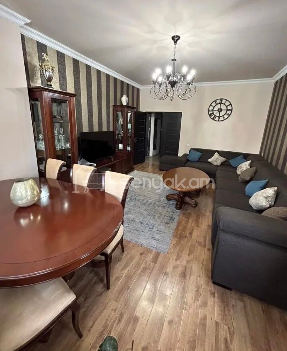 4 Սենյականոց Բնակարան, 118քմ, 2/14 հարկ, Կապիտալ Վերանորոգված