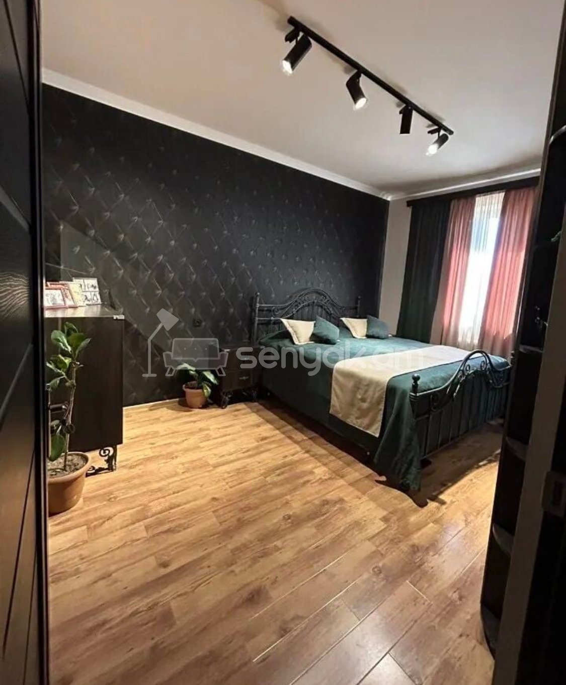 4 Սենյականոց Բնակարան, 118քմ, 2/14 հարկ, Կապիտալ Վերանորոգված