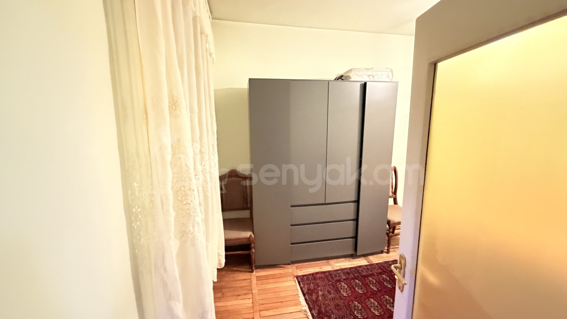 3 Սենյականոց Բնակարան Քարե Շենքում, 76քմ, 5/5 հարկ, Կոսմետիկ Վերանորոգված