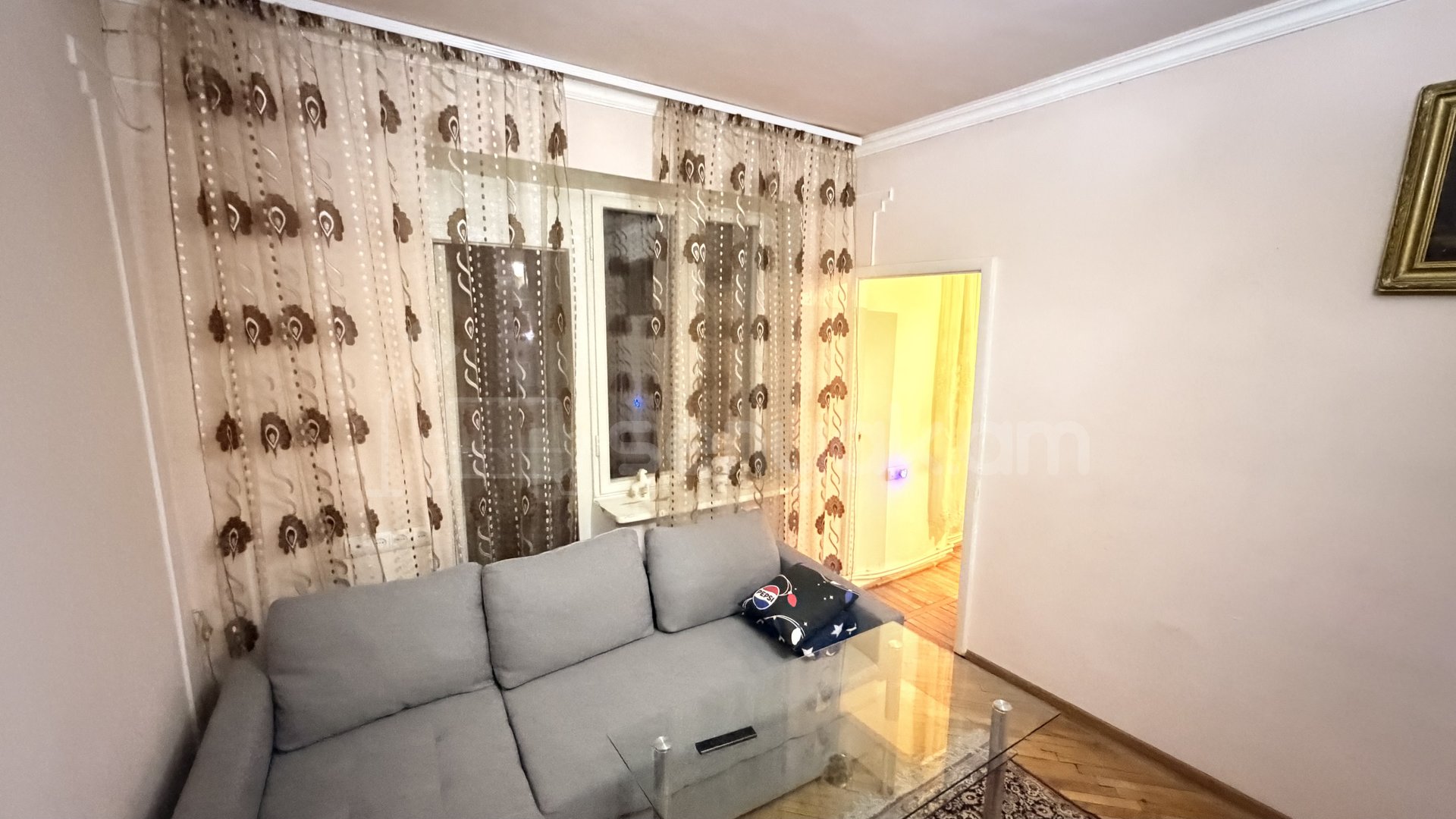 3 Սենյականոց Բնակարան Քարե Շենքում, 76քմ, 5/5 հարկ, Կոսմետիկ Վերանորոգված