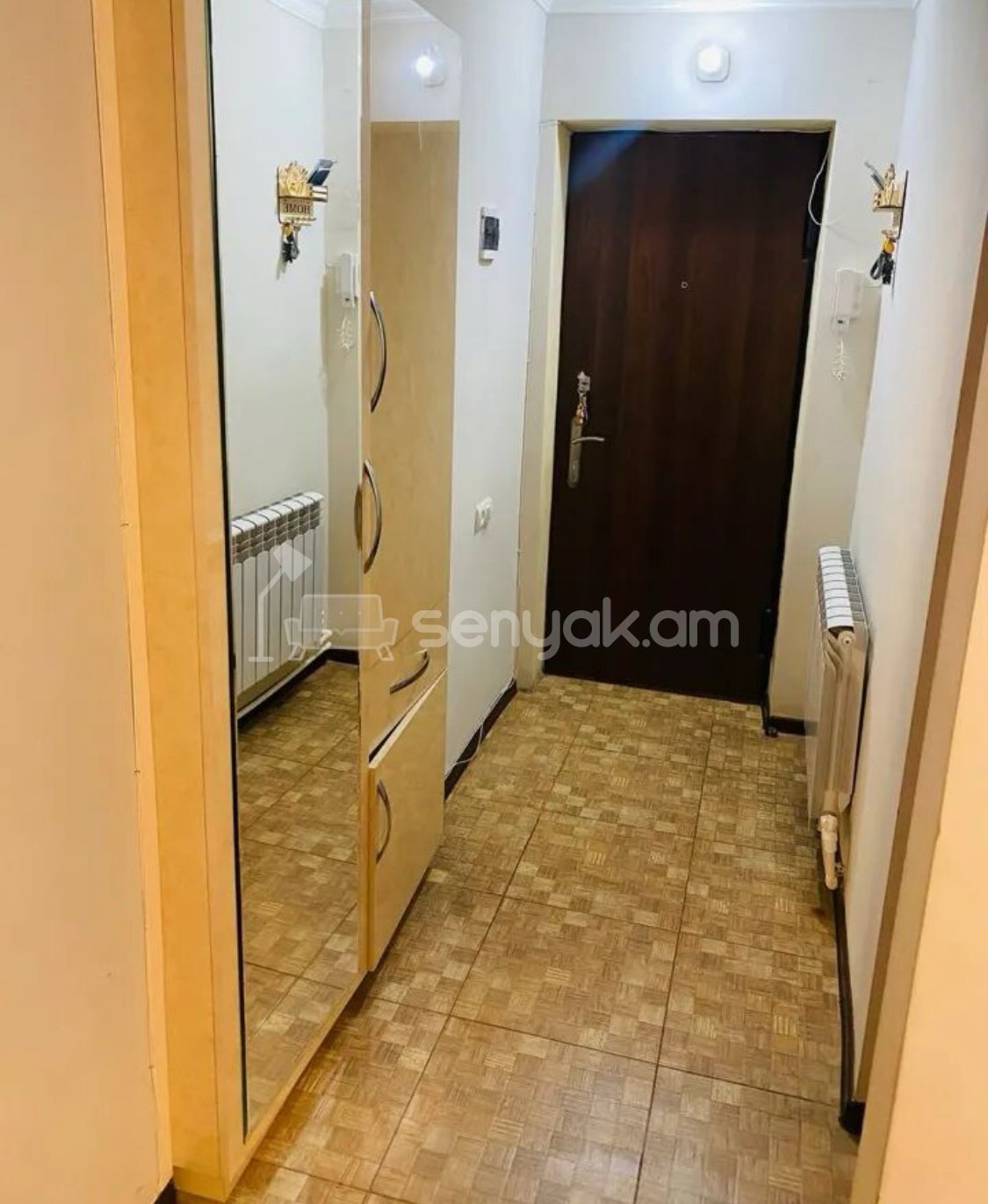 3 Սենյականոց Բնակարան Քարե Շենքում, 75քմ, 5/5 հարկ, Կապիտալ Վերանորոգված