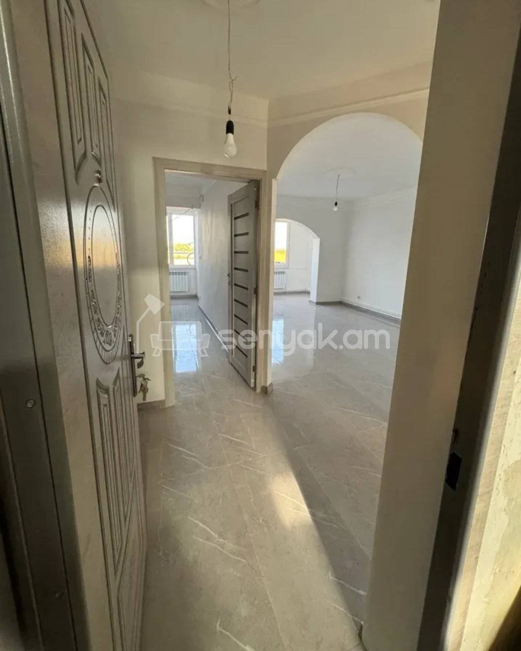 2 Սենյականոց Բնակարան, 61քմ, 2/5 հարկ, Կապիտալ Վերանորոգված