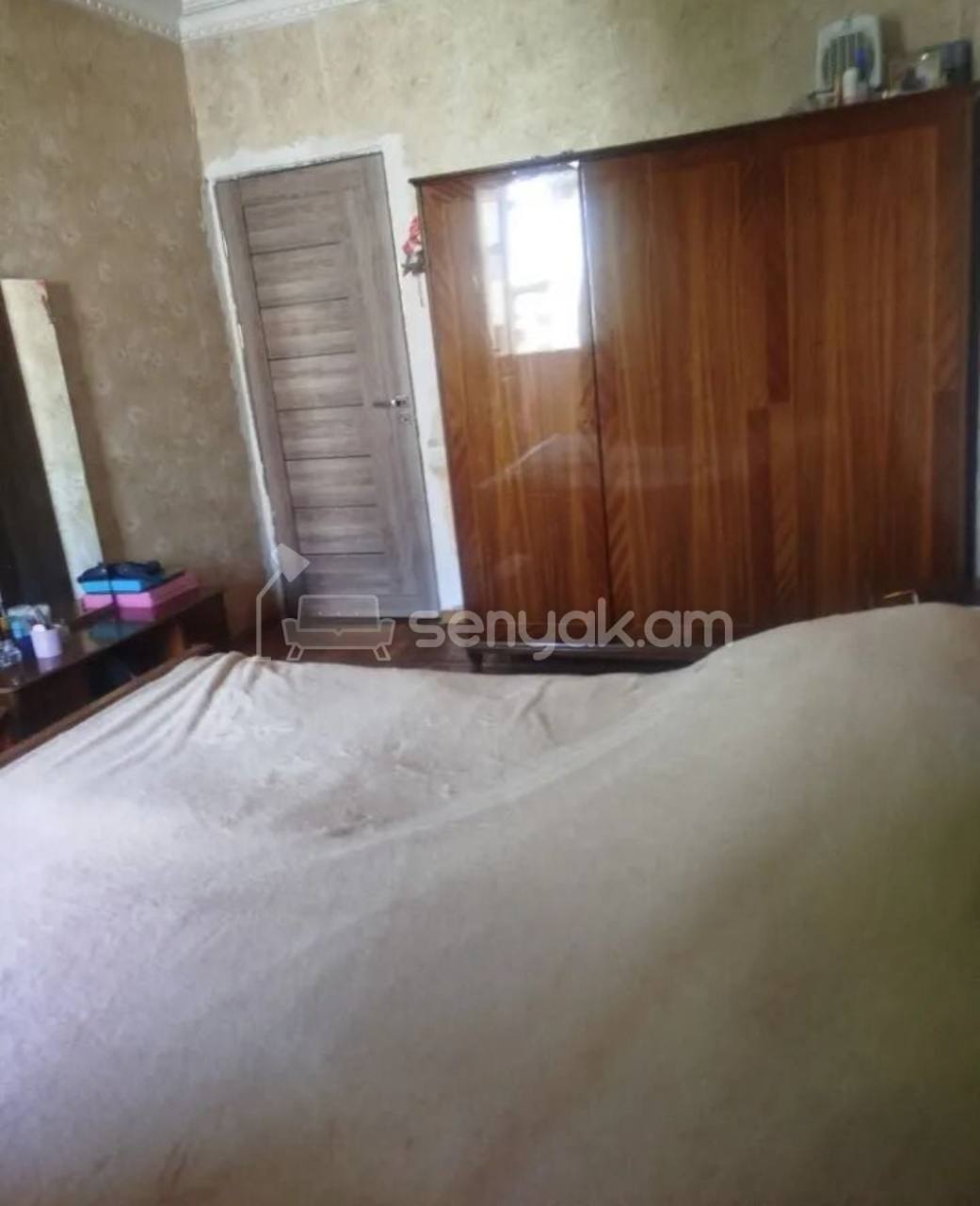 3 Սենյականոց Բնակարան, 80քմ, 4/9 հարկ, Նորմալ Վիճակում