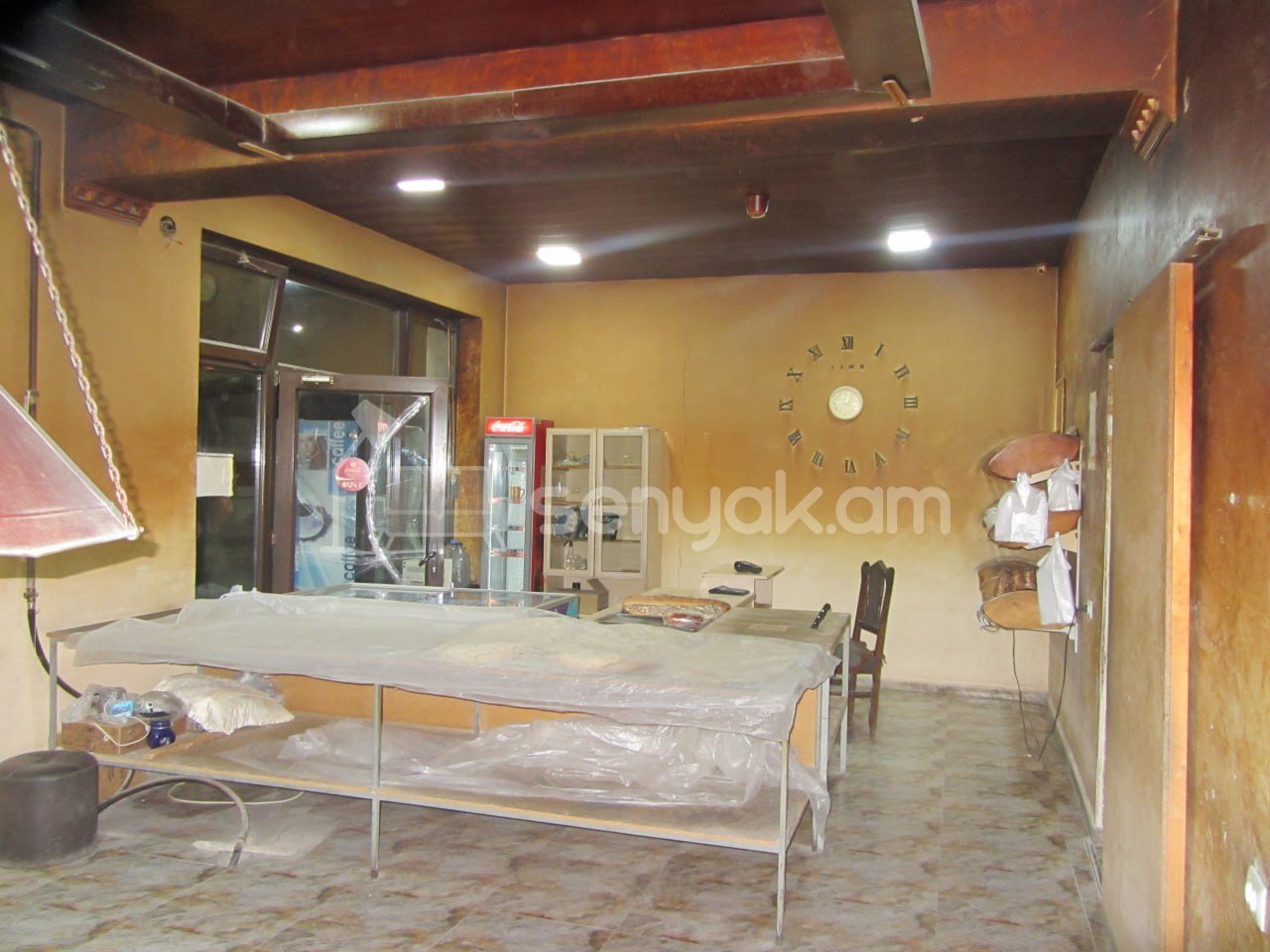 Սպասարկման Տարածք, 350քմ, Կապիտալ Վերանորոգված