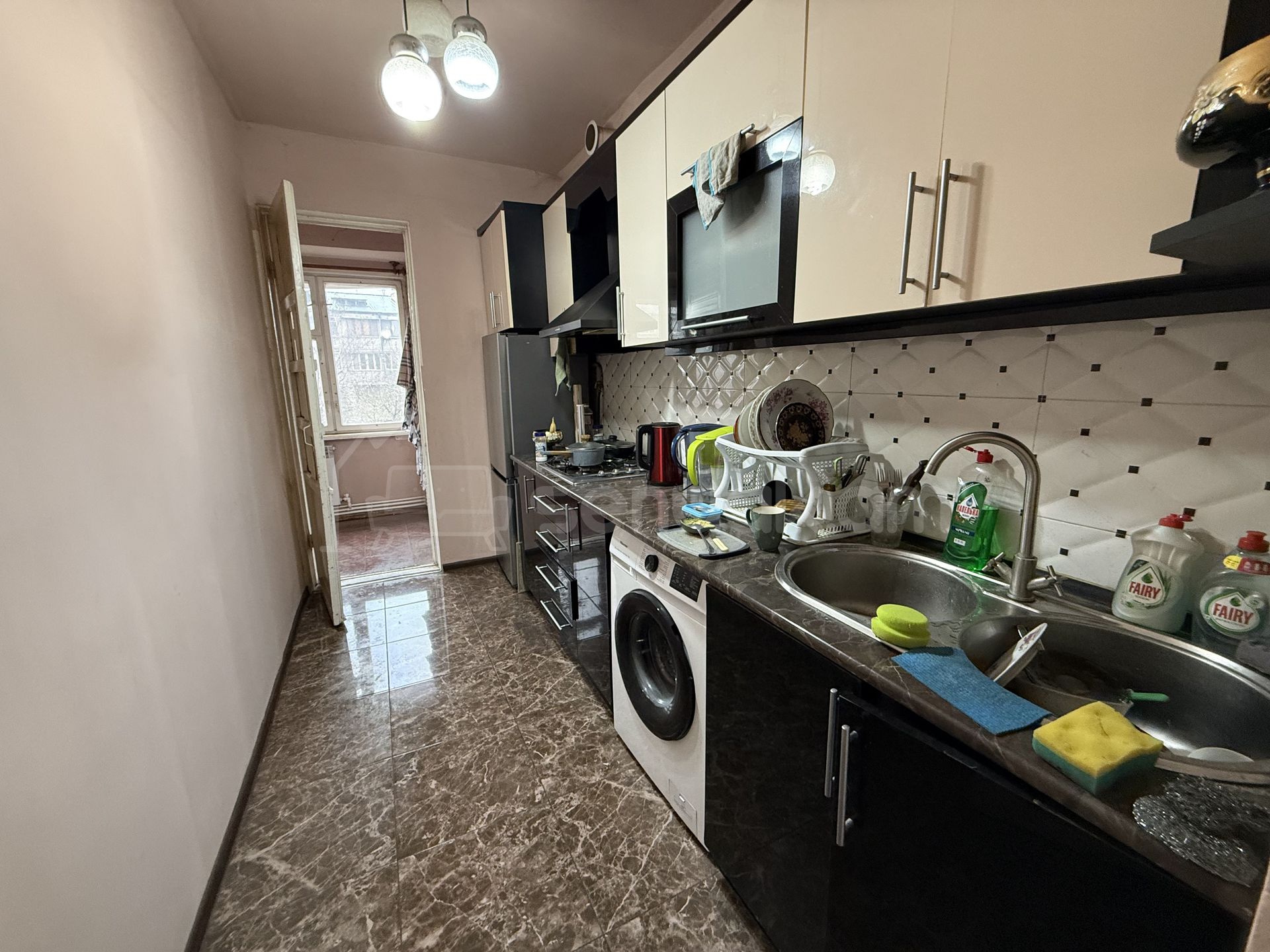 4 Սենյականոց Բնակարան, 88քմ, 4/9 հարկ, Կոսմետիկ Վերանորոգված