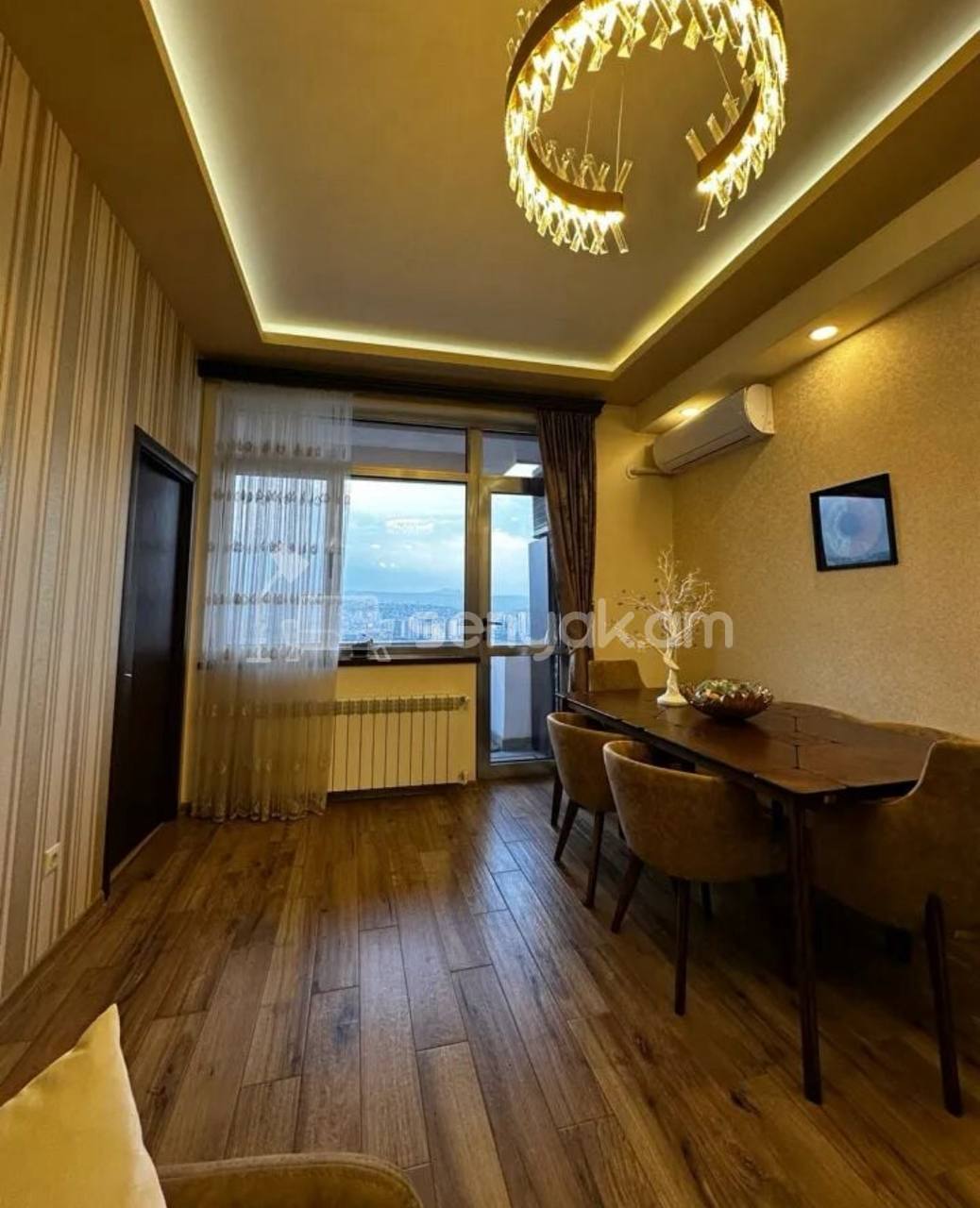 3 Սենյականոց Բնակարան Նորակառույցում, 86քմ, 13/16 հարկ, Կապիտալ Վերանորոգված