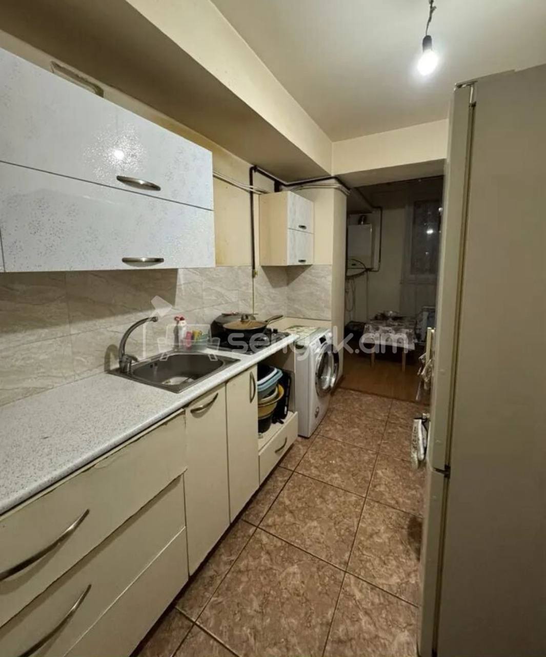 3 Սենյականոց Բնակարան, 91քմ, 4/14 հարկ, Նորմալ Վիճակում