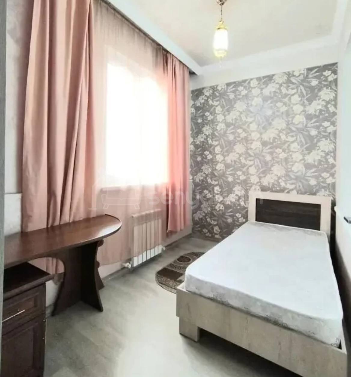 3 Սենյականոց Բնակարան Քարե Շենքում, 78քմ, 5/5 հարկ, Կապիտալ Վերանորոգված, Կահավորված, Արևկող