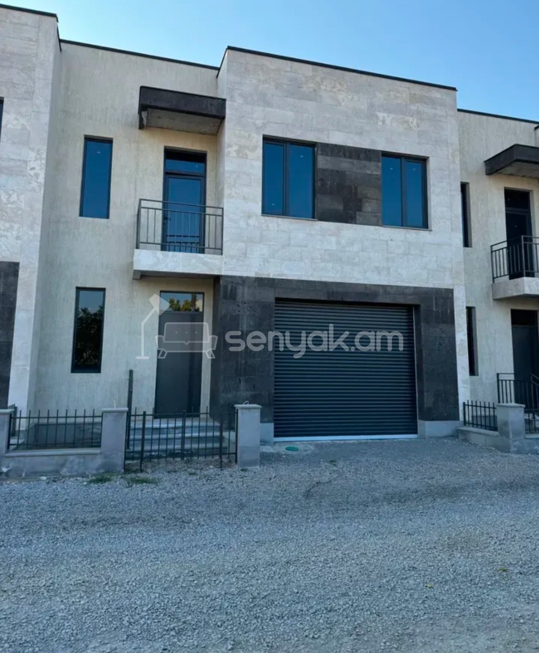 4 Սենյականոց Սեփական Տուն, 180քմ, Ավտոտնակով