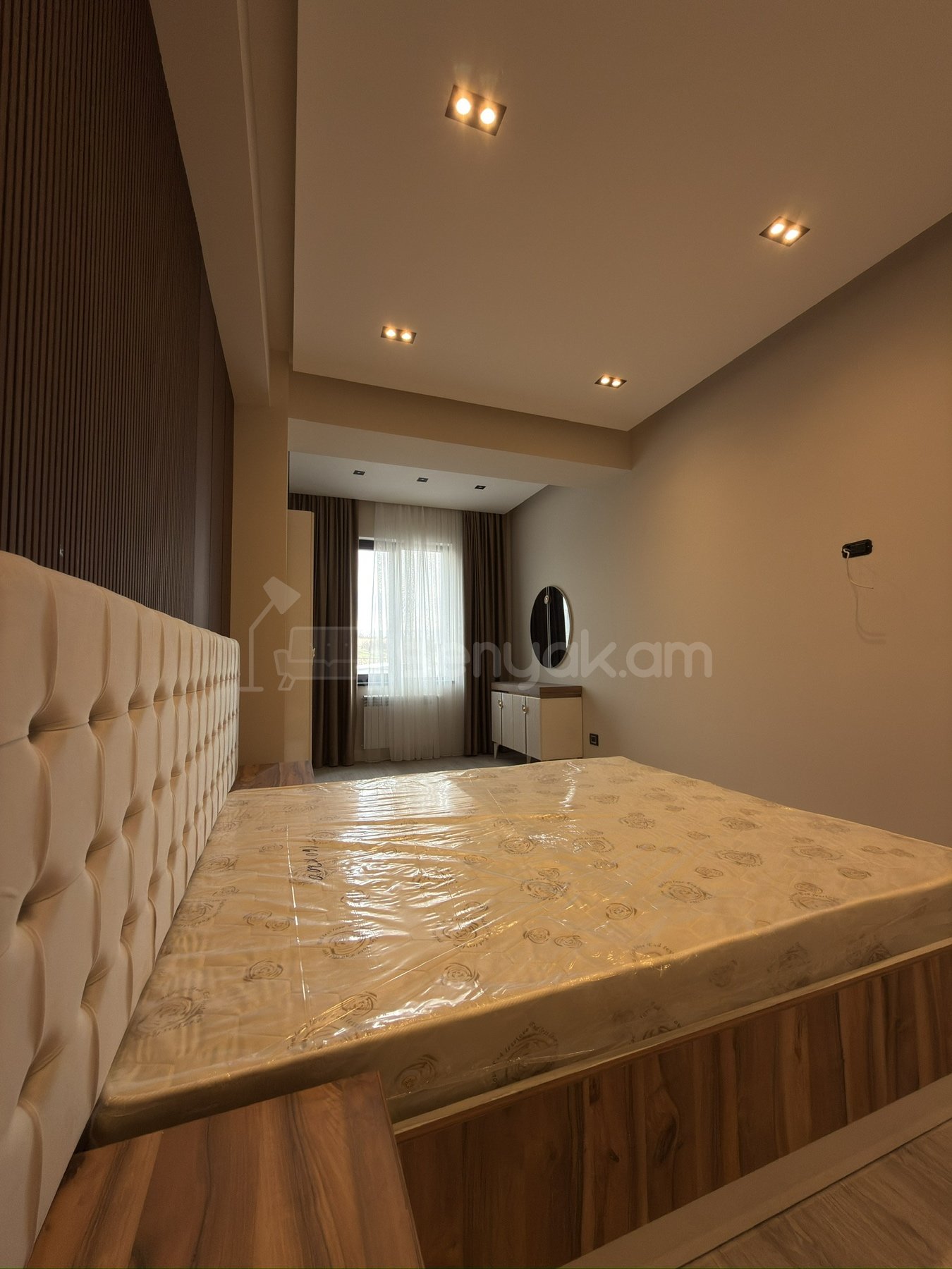 2 Սենյականոց Բնակարան Նորակառույցում, 65քմ, 4/18 հարկ, Դիզայներական Վերանորոգված