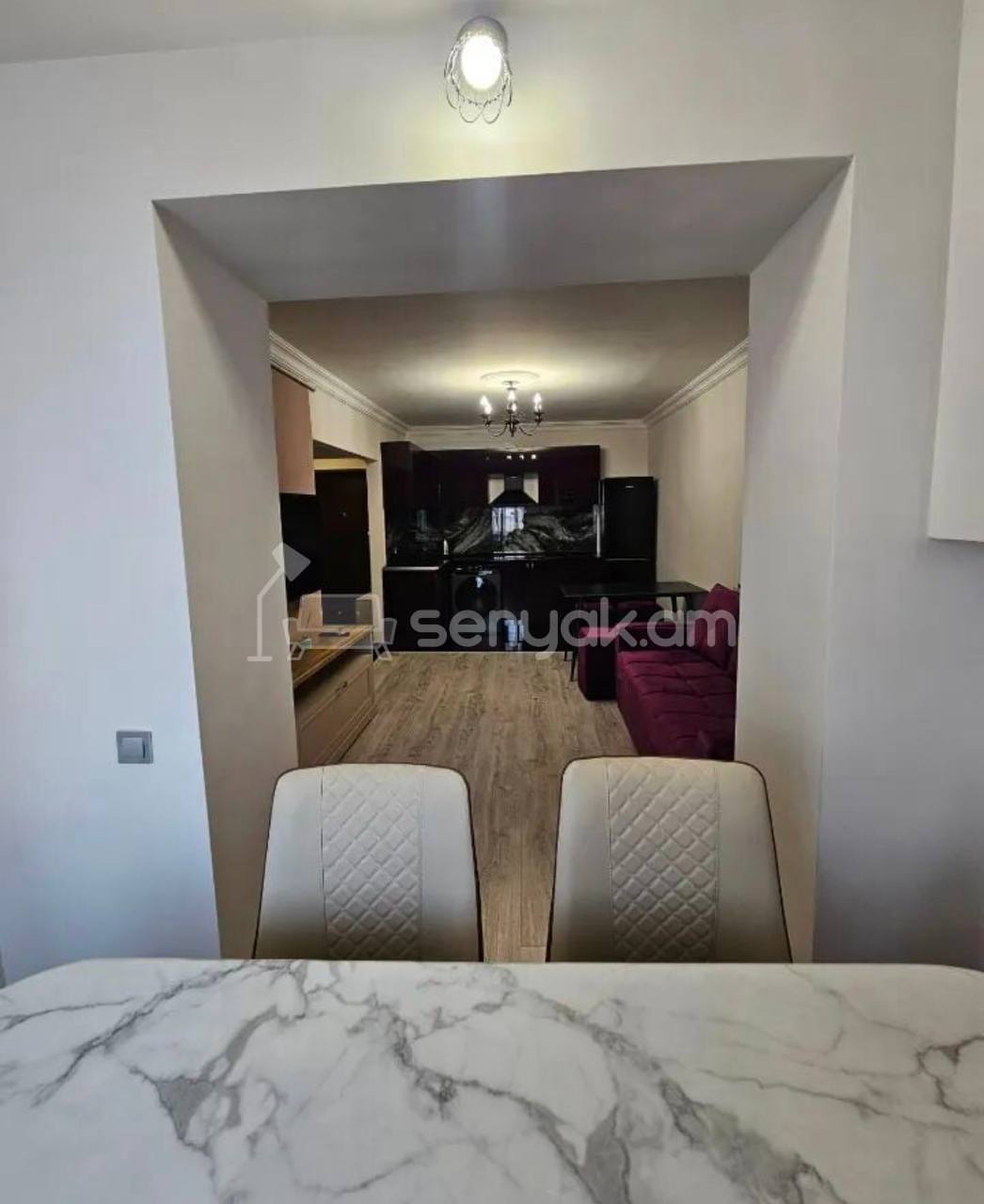 2 Սենյականոց Բնակարան Քարե Շենքում, 43քմ, 4/5 հարկ, Կապիտալ Վերանորոգված