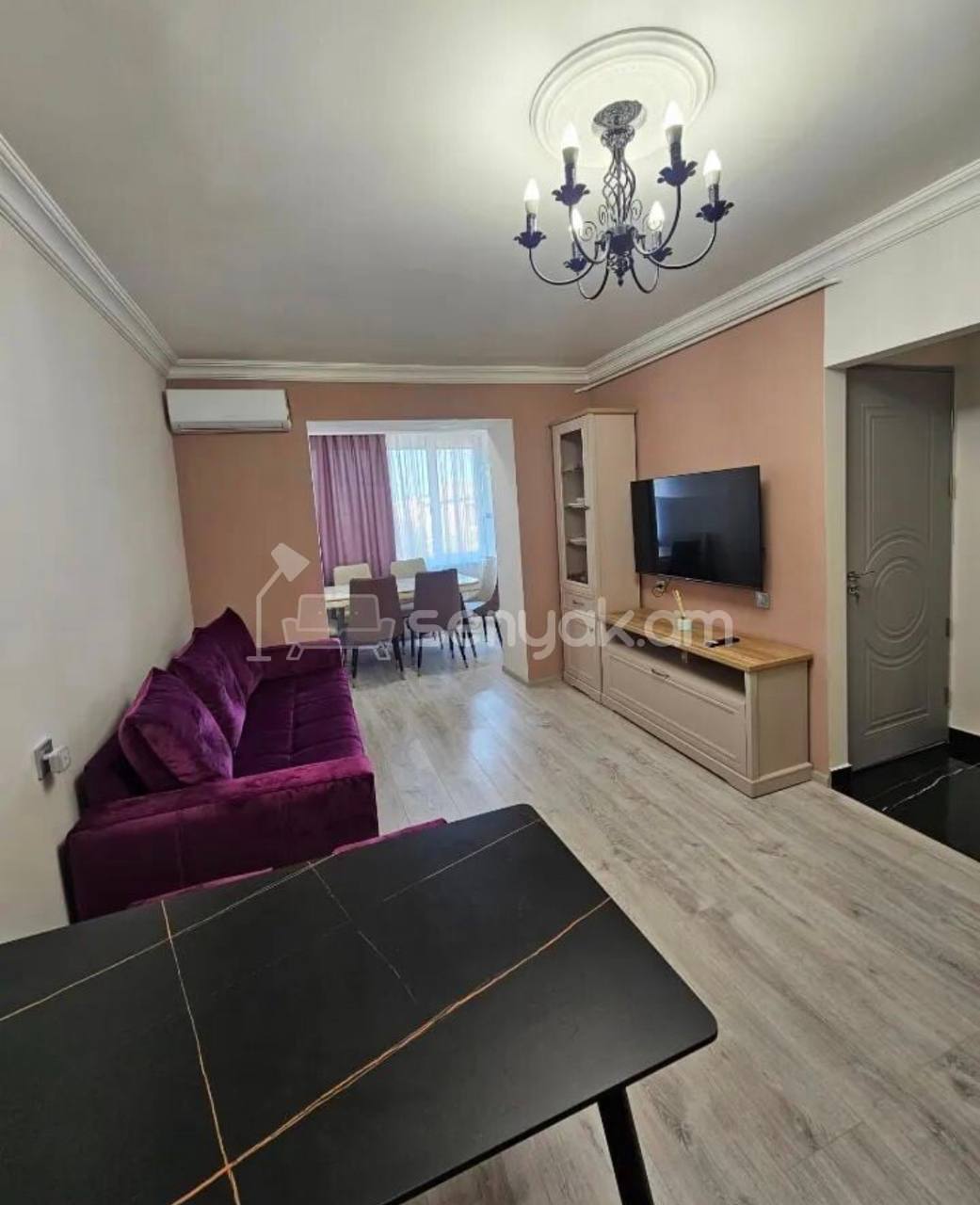 2 Սենյականոց Բնակարան Քարե Շենքում, 43քմ, 4/5 հարկ, Կապիտալ Վերանորոգված