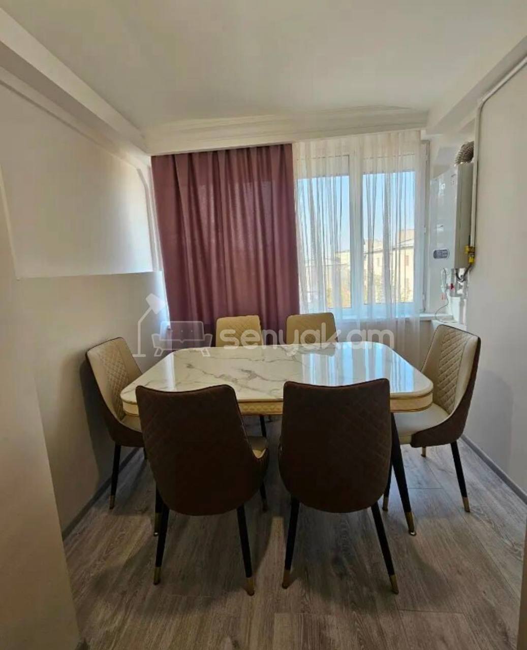 2 Սենյականոց Բնակարան Քարե Շենքում, 43քմ, 4/5 հարկ, Կապիտալ Վերանորոգված