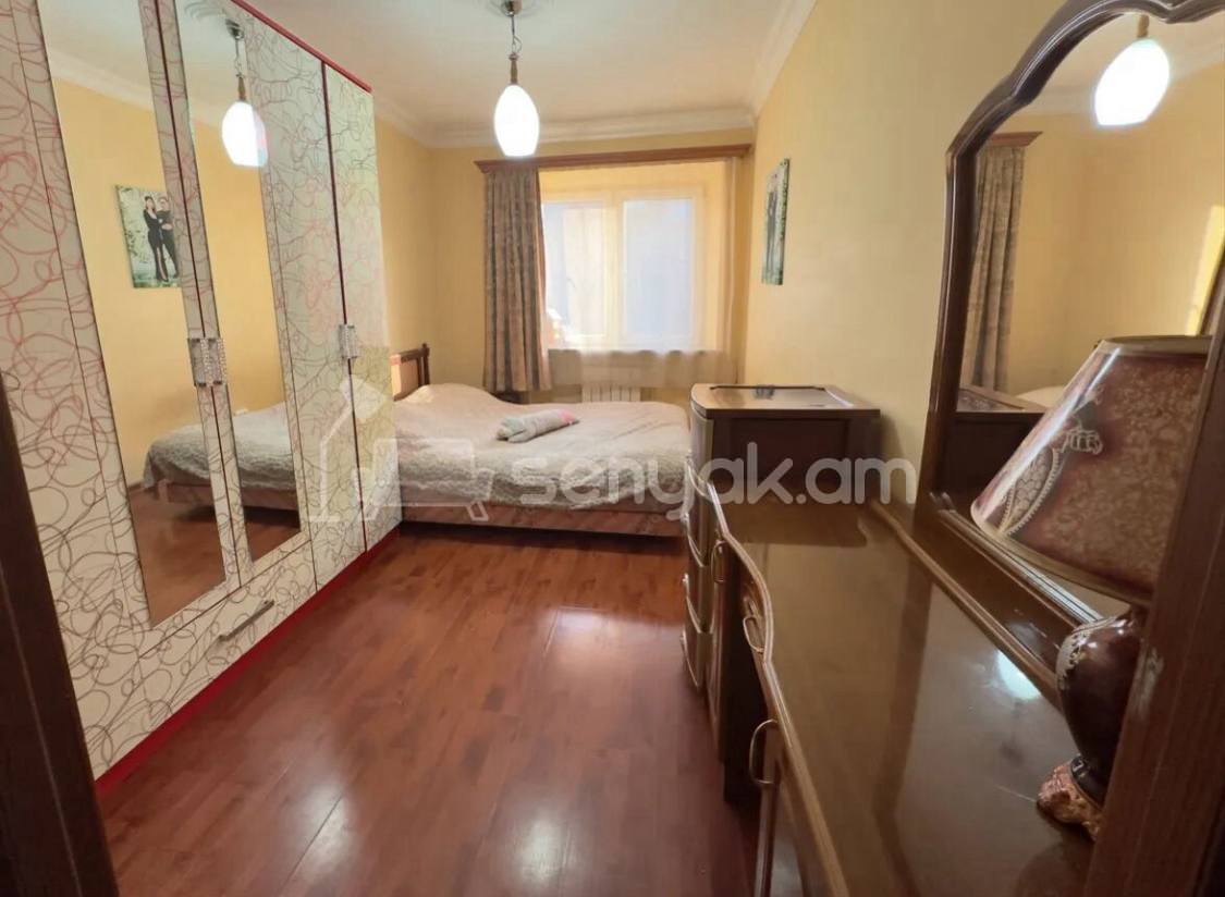 3 Սենյականոց Բնակարան Քարե Շենքում, 50քմ, 2/4 հարկ, Կապիտալ Վերանորոգված, Կահավորված, Արևկող