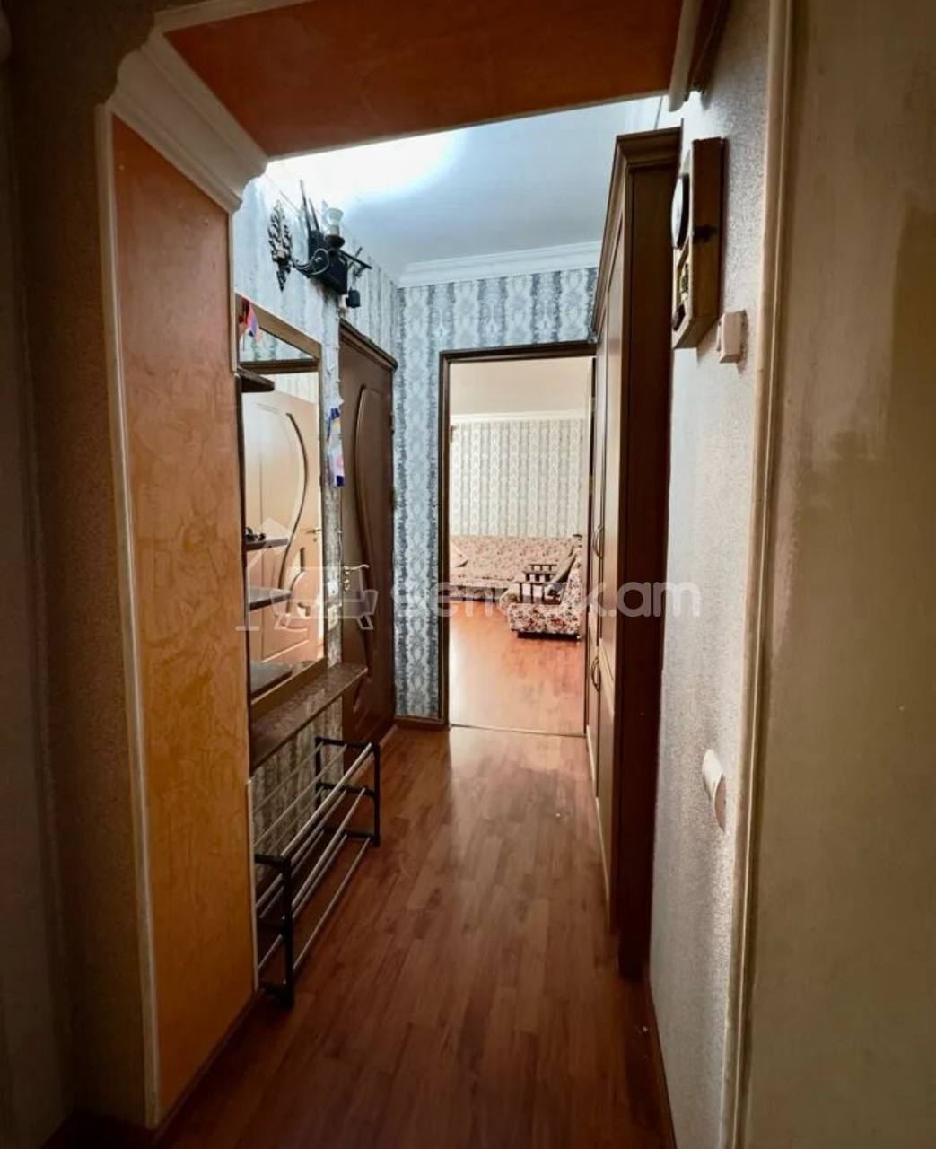 3 Սենյականոց Բնակարան Քարե Շենքում, 50քմ, 2/4 հարկ, Կապիտալ Վերանորոգված, Կահավորված, Արևկող